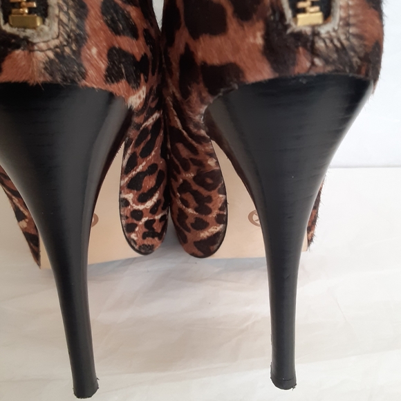 Womens Michael kords Hair Calf booties sz 9.5M - Picture 4 of 16